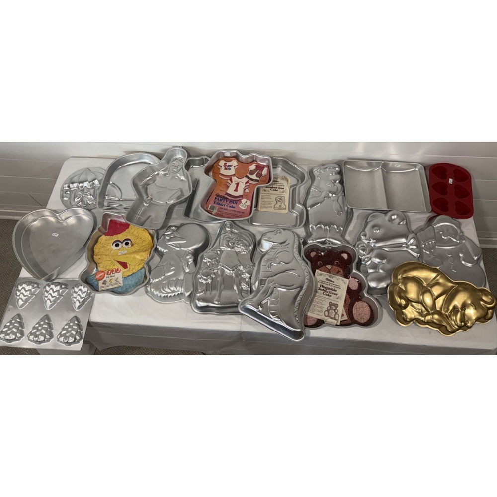 Vintage Lot Of 39 WILTON Aluminum Cake Pan Flintstone Sesame Street Barney& More